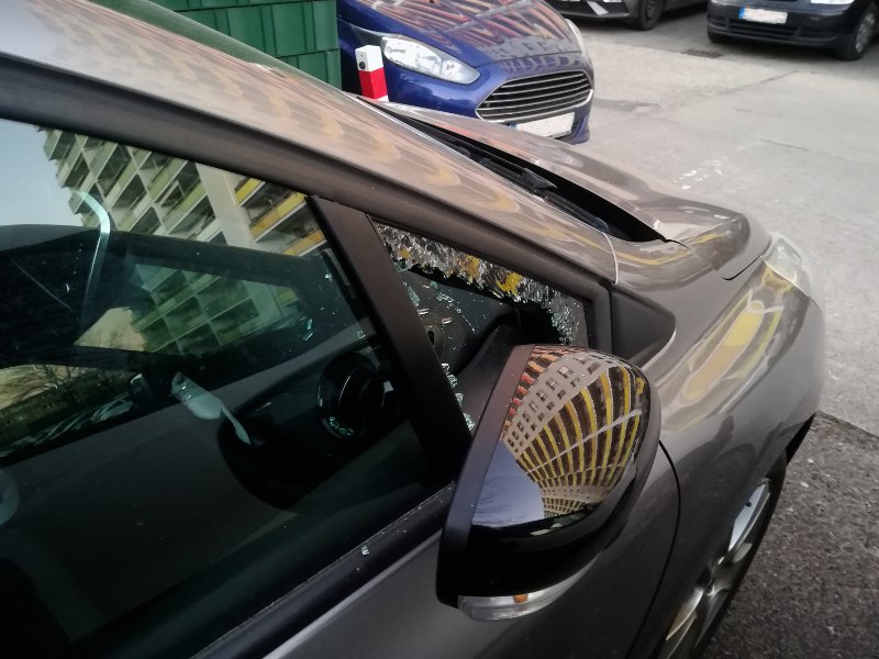 Replace Quarter Glass in Edmonton & Leduc, AB